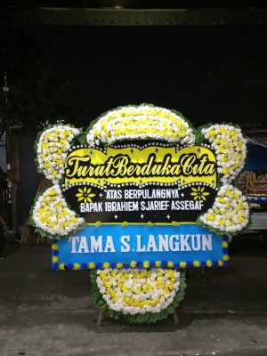 Papan Bunga Duka di Kedundang