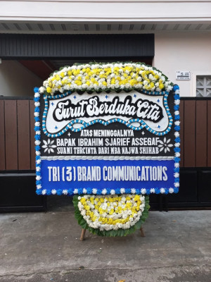 Papan Bunga Duka di Kedundang
